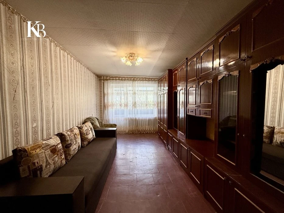 Продам 3 комнатную квартиру 12 Квартал, ул.Гладкова, Тера.